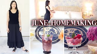 Blackberry Iced Tea Latte, Bedroom Refresh, Chic Black Skirt & Strawberry Pretzel Salad