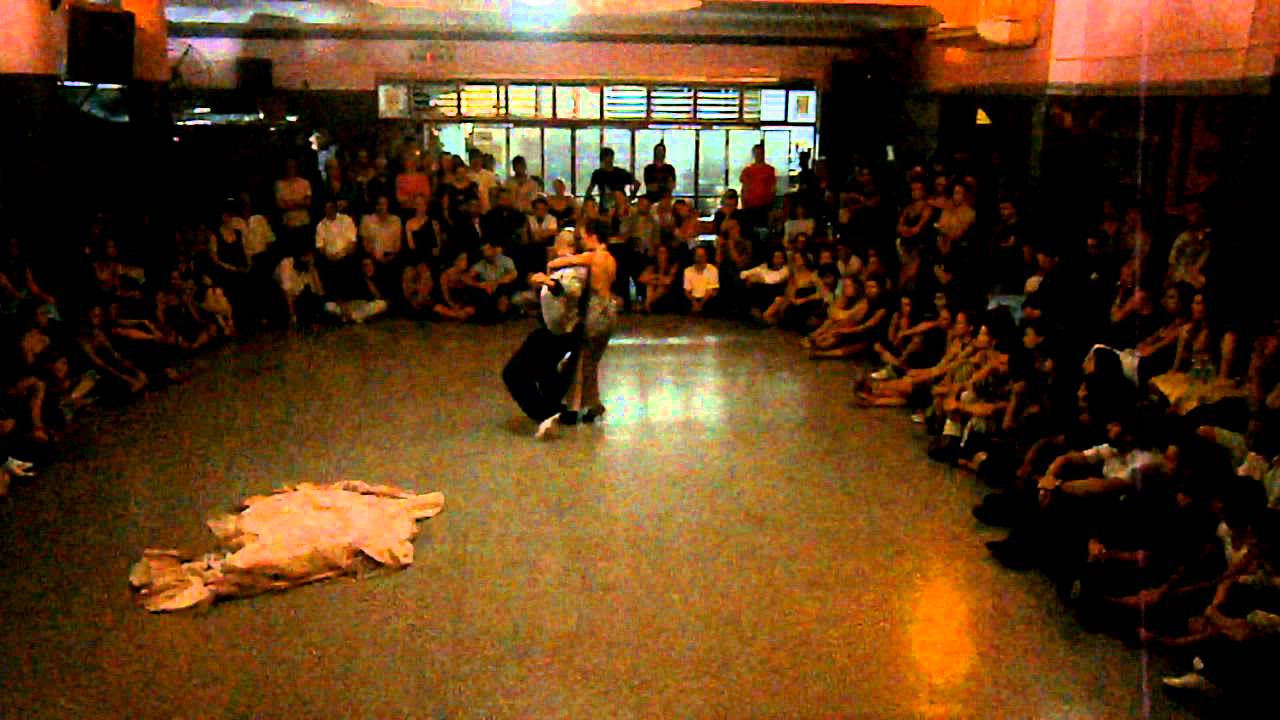 Alejandra Heredia y Mariano Otero 2 en El Motivo Tango