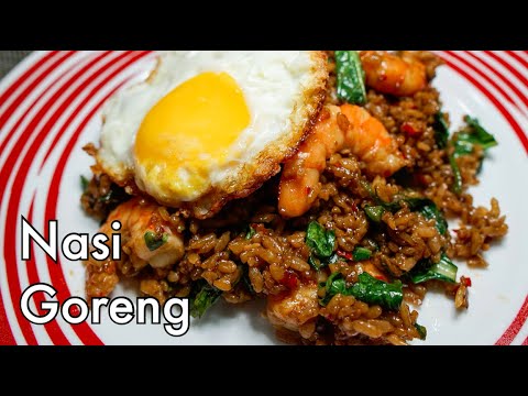 Nasi Goreng Indonesia | easy Indonesian fried rice with kicap manis and belacan