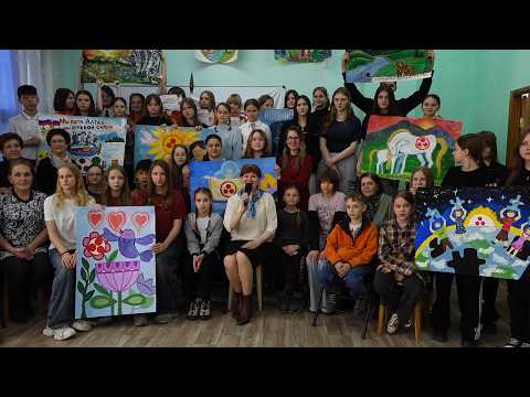 "Я в Бийске" - про акцию коллективных рисунков "Вместе мы строим мир!" (Бийское телевидение)
