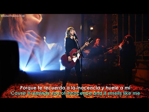 Taylor Swift - All Too Well (10 Minute Version) // Lyrics + Español // Live on Saturday Night Live