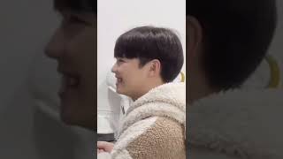 Download lagu So... Only you can touch me? #shorts  #cute #love #vlog #couple #kiss #funny mp3