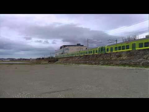 8300 & 8510 class Dart trains - Booterstown Coast