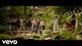 Musik-Video-Miniaturansicht zu Halt, das ist unser Wald Songtext von Die Schule der magischen Tiere
