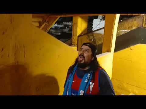 "Entrando  a la.bombonera. Jueves 28 Mayo 2026. El día historico. UC1 - Boca 0" Barra: Los Cruzados &bull; Club: Universidad Católica &bull; País: Chile