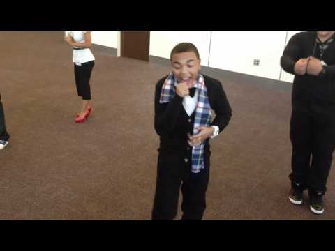 [HQ] American Idol 2012 - Hollywood Five - Group Rehearsal