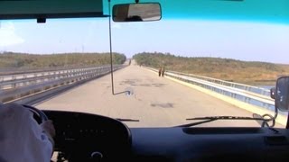 preview picture of video 'One Minute on the Roads of North Korea: Kaesong'