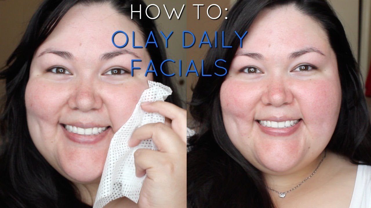 Olay Daily Facial Cleansing Cloths for a Deeply Purifying Clean, Makeup Remover, 33 Count (Pack of 3)