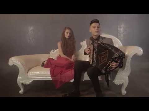 Cheyo Carrillo - Estando Contigo (Video Oficial)