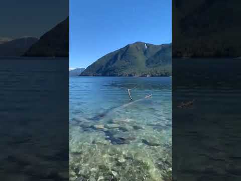 A nice lake in Canada🏞️