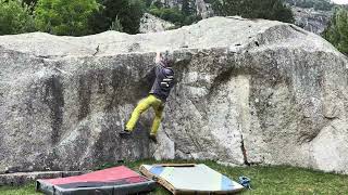 Video thumbnail de Maldedits, 6b. Cavallers