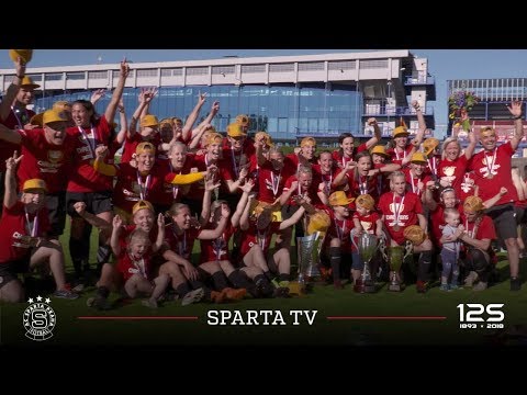 OSLAVY | Sparťanky převzaly mistrovské trofeje