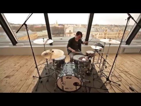 Alex Bochkarov feat. Vion Cross - Experimental Freedom (live drum remix)