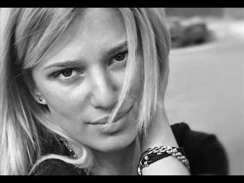 ADELE FT JAY-Z AND DARIUS RUCKER - NEED YOU NOW