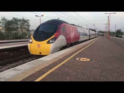 Trains at Wigan North Western (19/04/2019) (Night Session) (ft Margam freight, 90s and FL 66)