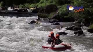 preview picture of video 'Toekad Rafting Tubing'