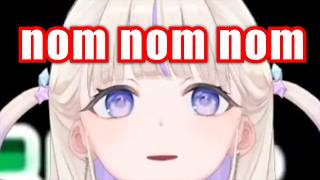 Hajime Forgets That She's Cooking Cup Noodle, Starts Eating It Mid-Stream【Hololive】