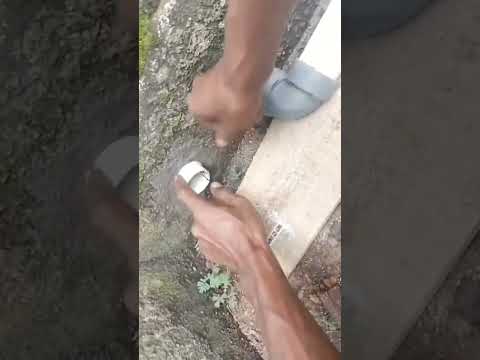 Smart trick to fix leaking pipe