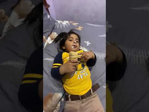 Eating ice cream 🍦  Moment captured