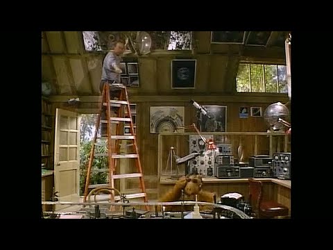 ALF - Lost Scene - ALF Playing with Trains & Singing - NBC Pilot Episode -   Not Seen Since 1986