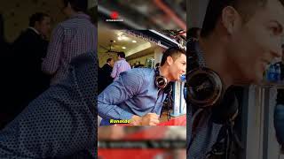 Download lagu The moment when Ronaldo hung out at a public cafe without a bodyguard mp3