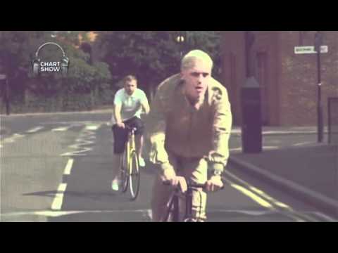 Caspa Feat. Mr Hudson - Love Never Dies (Back for the First Time)