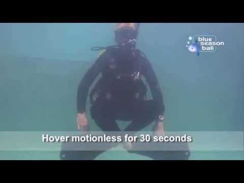 2014 PADI Divemaster Skills - Hover Motionless for 30 Seconds