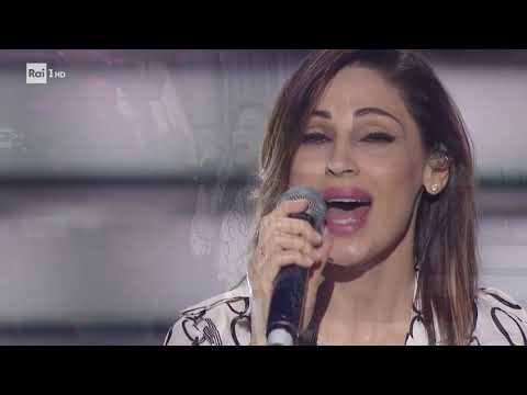 Anna Tatangelo canta "Se non avessi più te" - Una storia da cantare 07/03/2020