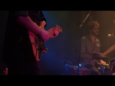 Iris Hill - Cutting Corners - Live