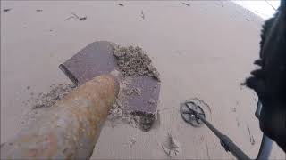 Beach Metal Detecting Start of the Winter 2022 in New Hampshire