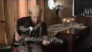 John 5 performs "Pear of Anguish"