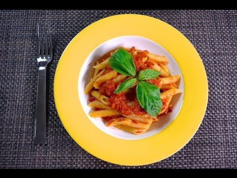 How to make Amatriciana two ways / tomato sauce with bacon - Frankie Cooks