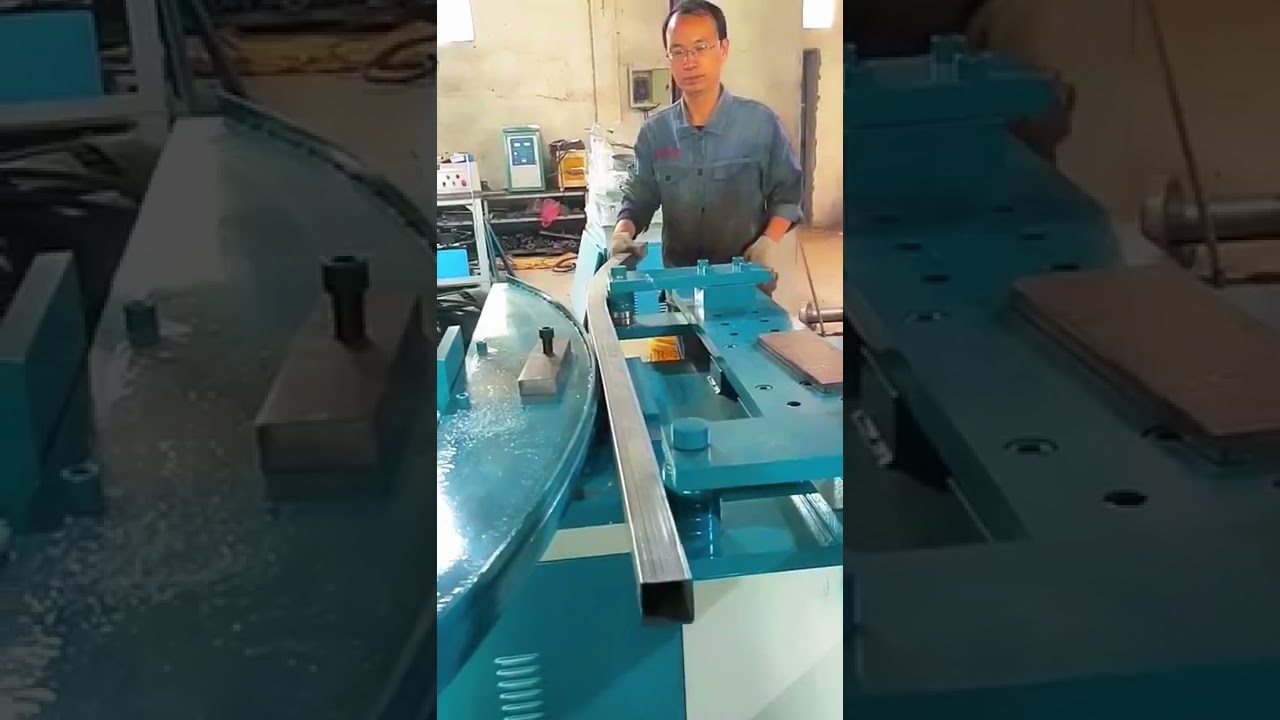 Square pipe hydraulic bending tool- Good tools and machinery make work easy