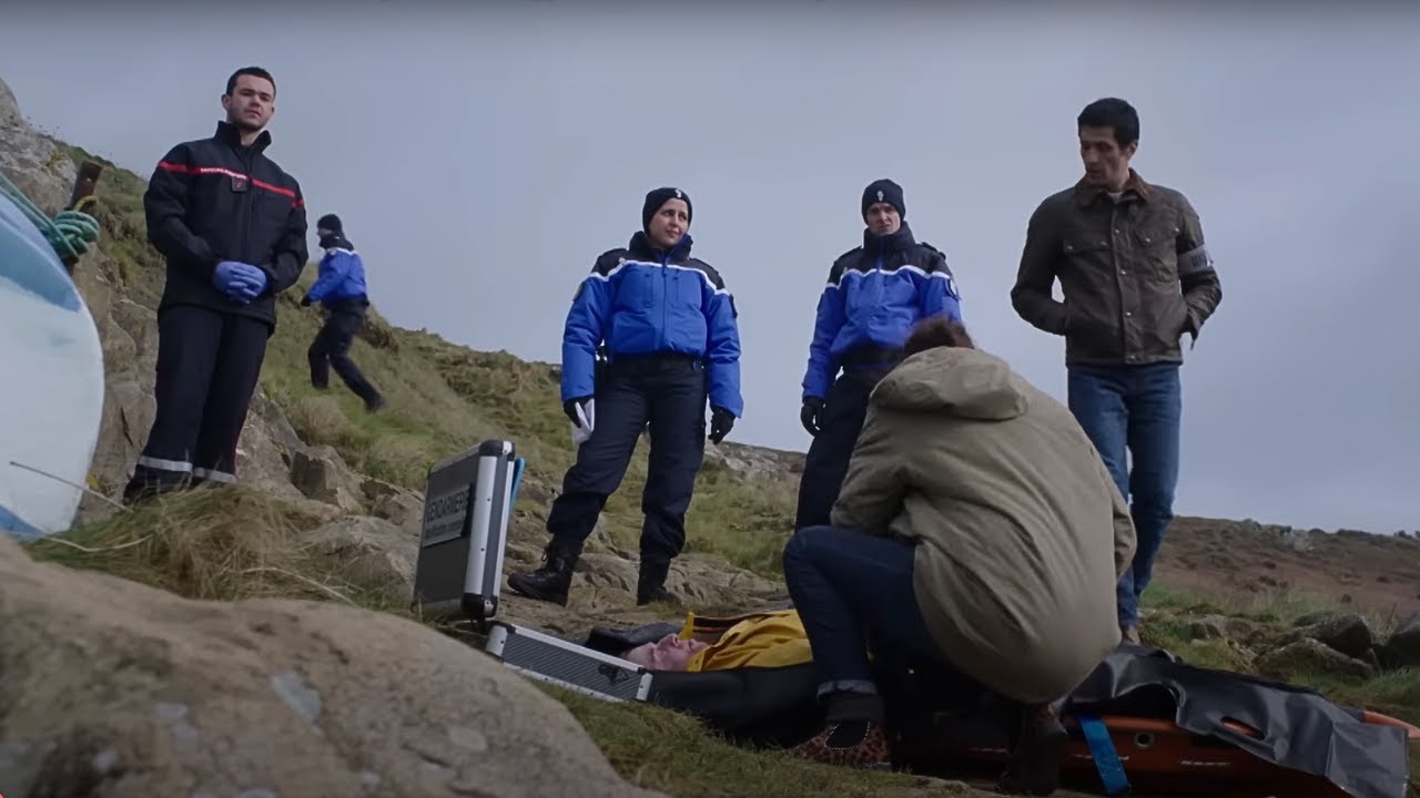 СТРАННОЕ УБИЙСТВО ПОЖИЛОЙ ЖЕНЩИНЫ ЗА ЗАПАДНОМ ПОБЕРЕЖЬЕ ФРАНЦИИ! Убийства на мысе Ра