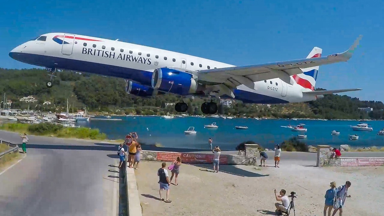 LOW LANDINGS & JETBLASTS at SKIATHOS - The European ST. MAARTEN (4K)