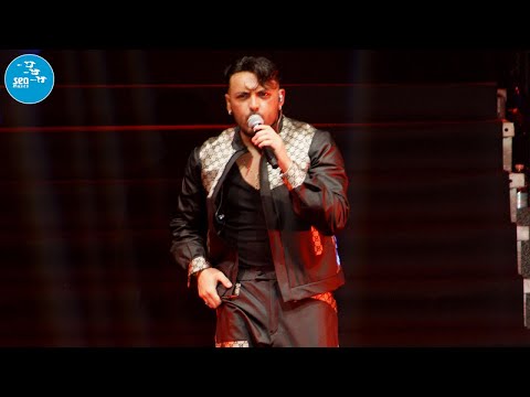 Daniele De Martino Ft. Tony Colombo - Si' cagnata ( Live Palapartenope ) Parte 16