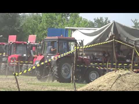 2. induló a női traktoros ügyességi versenyen, Zákányszéki Traktorshow, 2017., v170819-6-105