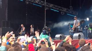 Hollywood Undead - From the Ground (Park Live 28.06)