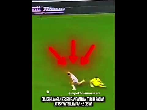 Hanya Chiesa yang bisa mencetak gol seperti ini