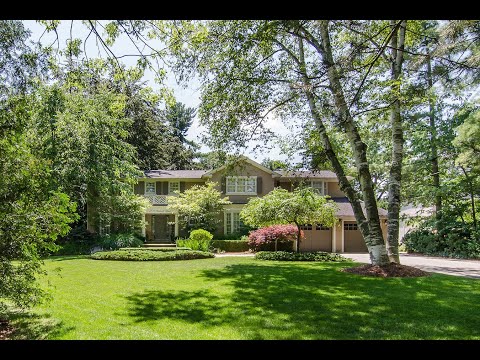 Charming on Chartwell, Oakville, ON - Sotheby's International Realty Canada