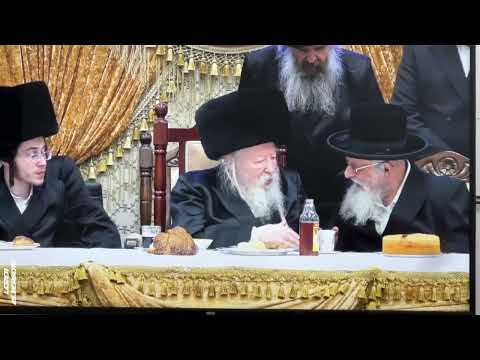 Gerer Rebbe In Conversation during his Einikel's wedding