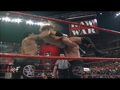 Triple H vs The Acolytes Handicap Match - RAW IS WAR 22/11/99