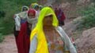 preview picture of video 'Tribal Women  Pushkar  Ajmer  Rajasthan'