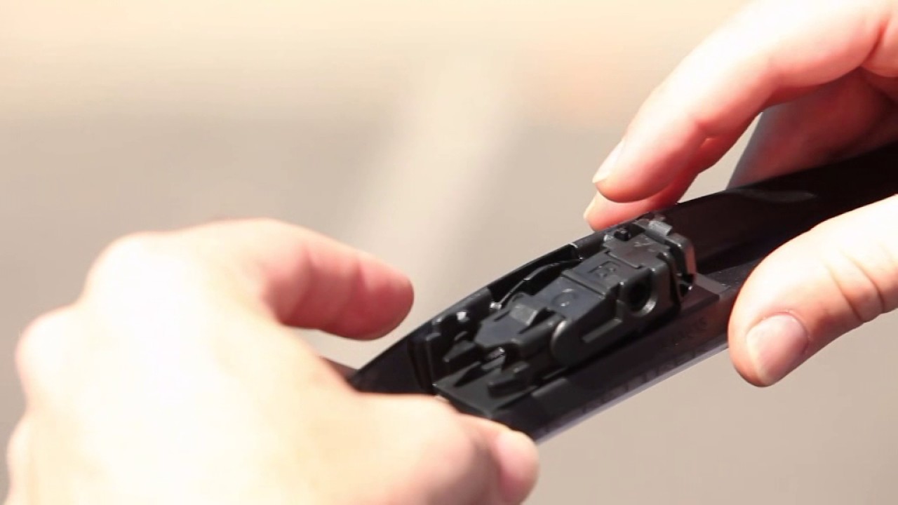 Watch video VE/VF Holden Commodore Wiper Blade Fitment Now VE/VF Holden Commodore Wiper Blade Fitment