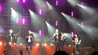 NKOTBSB TOUR: New Kids On The Block singing You Got It (The Right Stuff)