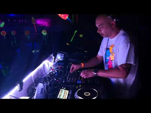 DJ Kahlkopf HC @ We are fucking Oldschool meets Blacklight Maniacs