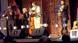 Dear Old Dixie - The Morris Brothers Bluegrass Band