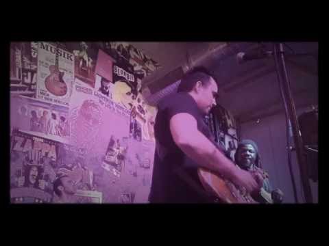 LIVE VIDEO-Edwin Denninger Trio-VOODOO CHILD MEDLEY-Live at la Cantine Gourmande-November 2016