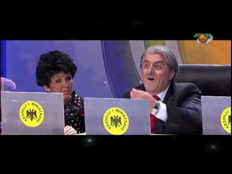 Dy Fjale, 31 Dhjetor 2009 - Qeveria Berisha mbledhja (Luajne Counter Stryke me laptope)