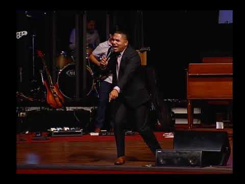 Lazaro - Virtud DC (En Vivo) [Victory Outreach Chino]